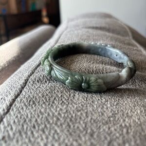 Mixed Wuji and Green Jade Carved Bangle - Grade A